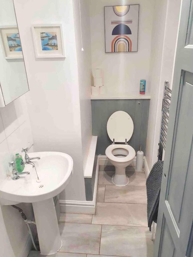 블랙풀 Cosy Top Floor Flat! Self Check-In & Free Parking 아파트 외부 사진