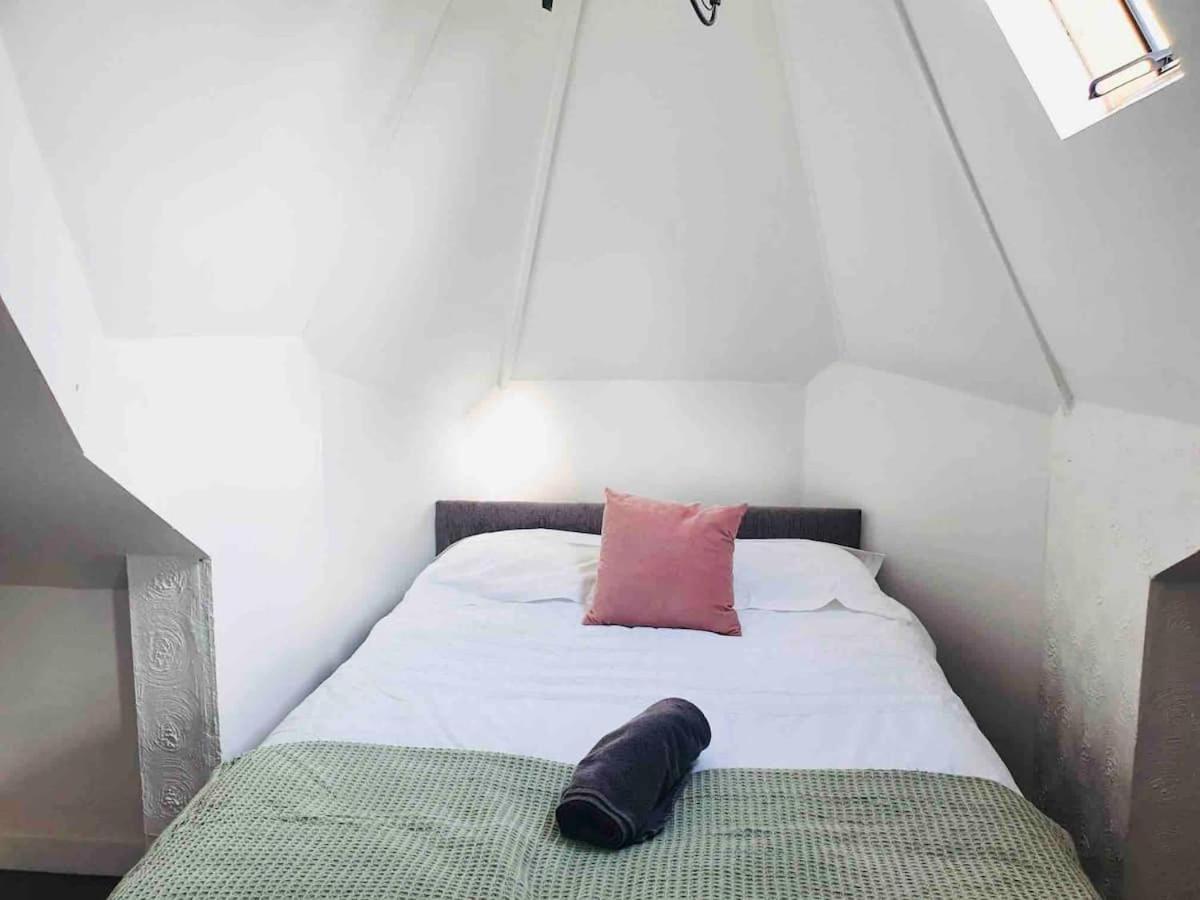 블랙풀 Cosy Top Floor Flat! Self Check-In & Free Parking 아파트 외부 사진